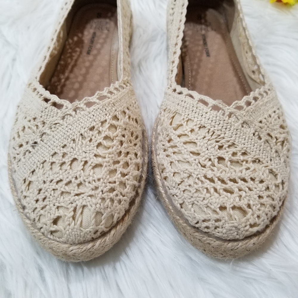 Time And Tru Memory Foam Flats Crocheted Espadril… - image 5